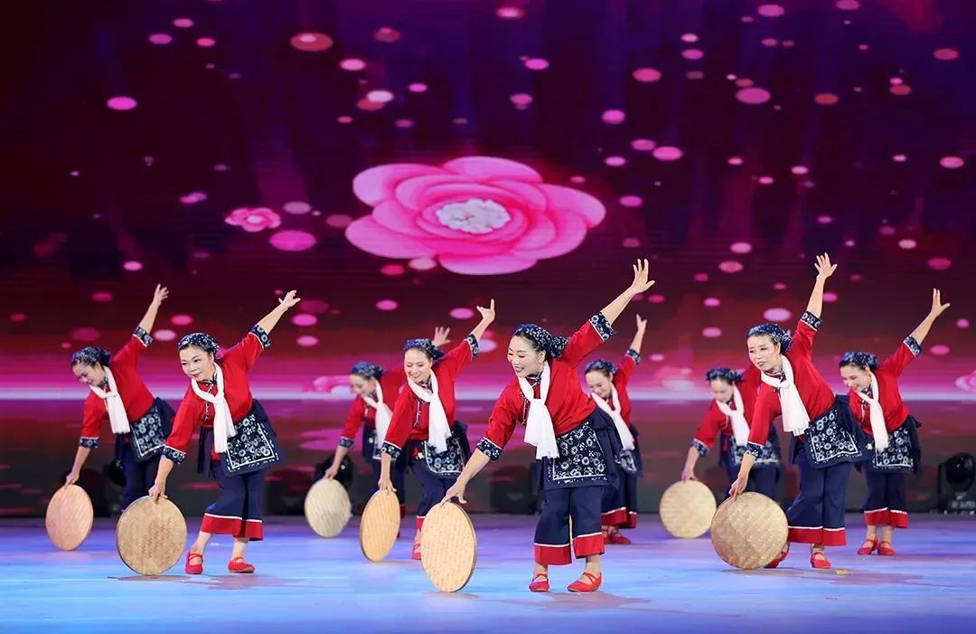 大红鹰彩票金管家